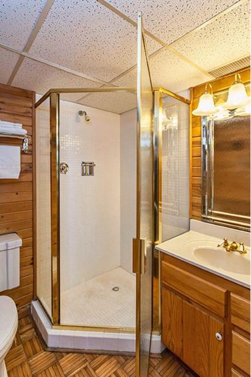 Voyageur Lakewalk Inn Duluth Ngoại thất bức ảnh